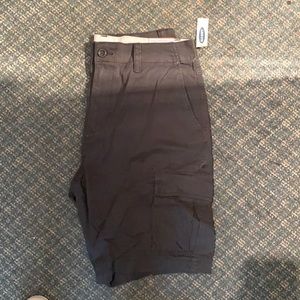 NWT MENS OLD NAVY GRAY CARGO SHORTS SIZE 34